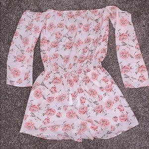 White and pink Mittoshop romper